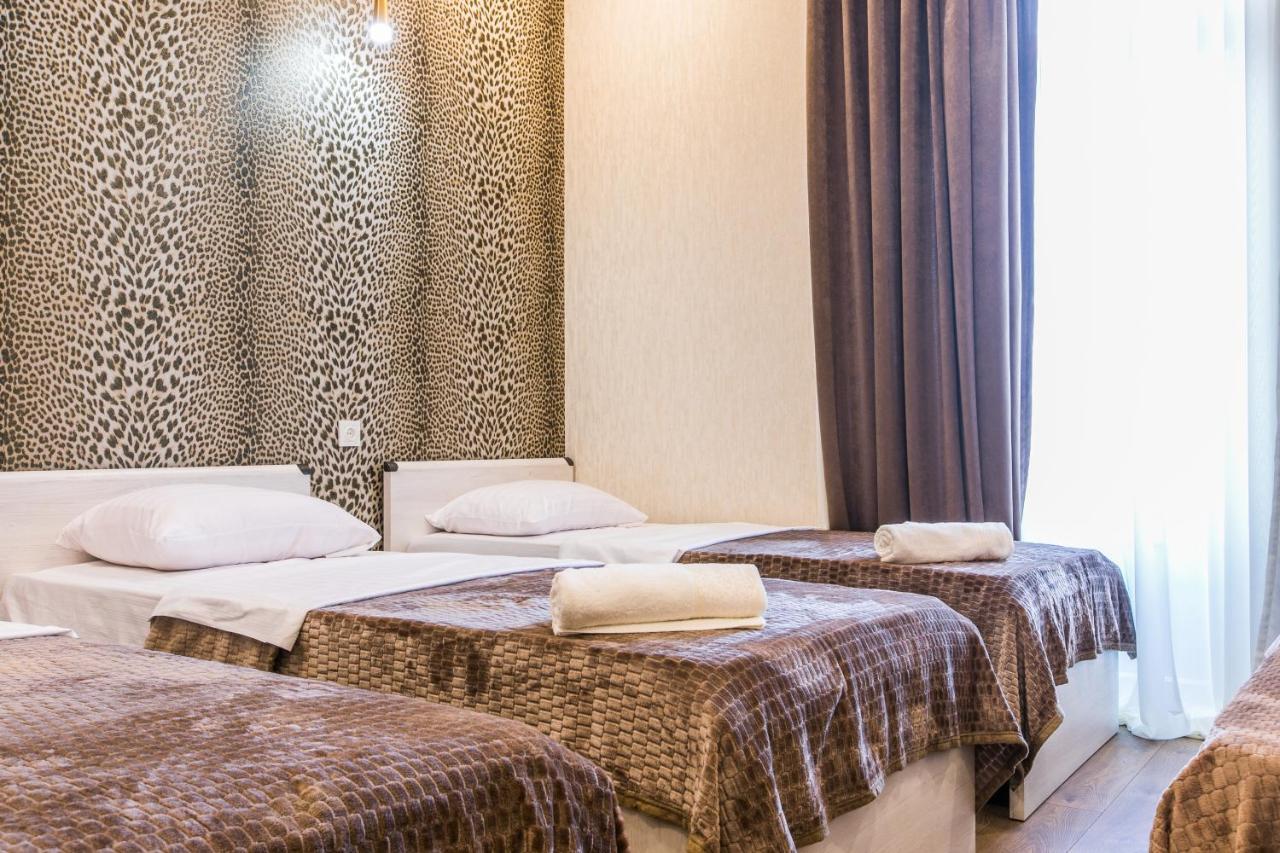 Sweet Home 6 Vip At Rustaveli Avenue Tbilisi Bagian luar foto