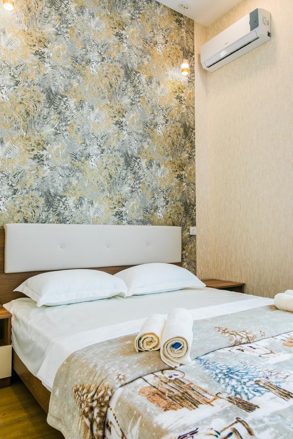 Sweet Home 6 Vip At Rustaveli Avenue Tbilisi Bagian luar foto